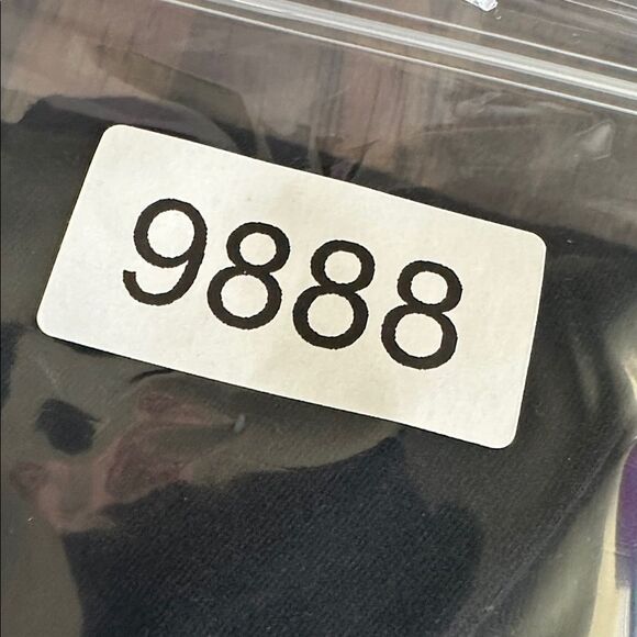 NWOT Motherhood Maternity Classic Ankle Length Black Leggings - Size Small - Picture 4 of 4